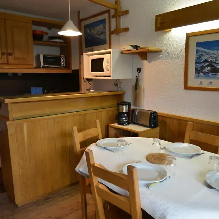 Studio Les Menuires, 1 Piece, 4 Personnes - Fr-1-452-154 * Saint-Martin-de-Belleville